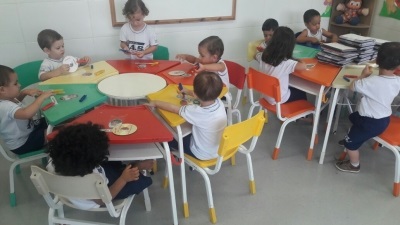 Maio – Professora Cristiane – Maternal II – 2017