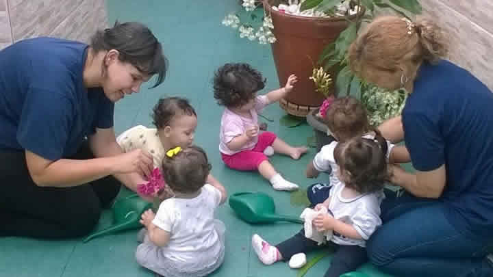 Maio – Professora Daiana – Maternal Baby e I – 2017