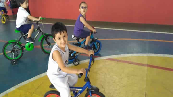 Pedalada da Amizade – Professora Léia – 1º Período