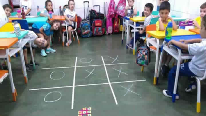 Usando Raciocínio Lógico – Professora Léia – 1º Período
