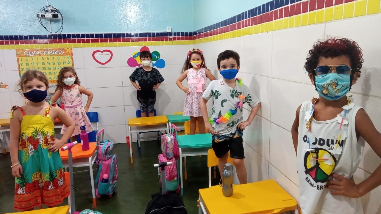 TARDE HAVAIANA – 2º PERÍODO